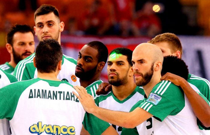 Έντονες αποδοκιμασίες στην είσοδο των παικτών του Παναθηναϊκού