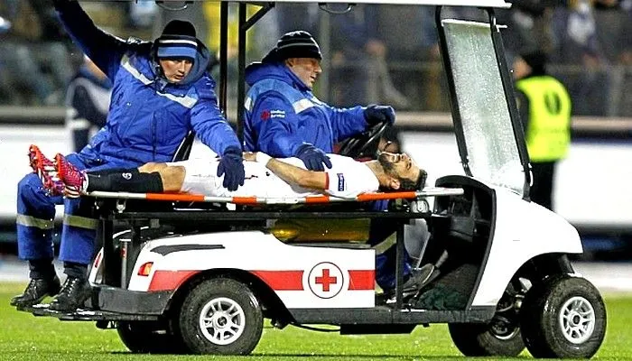 Εξι μήνες εκτός ο Παρέχα