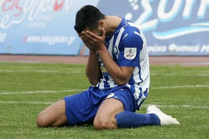 ΑΠΙΘΑΝΕΣ ΣΤΙΓΜΕΣ: Ξέσπασε σε λυγμούς ο Περόνε μετά το χαμένο πέναλτι (PHOTOS & VIDEO)