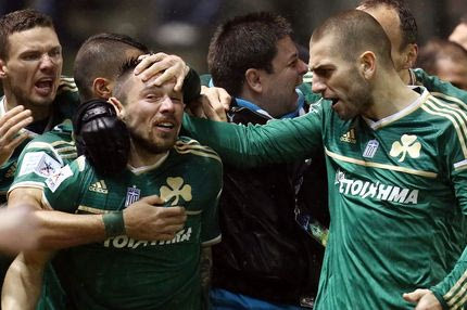 “Από Μάη βλέπουμε” ή “ζήσε Μάη μου να φας τριφύλλι”;