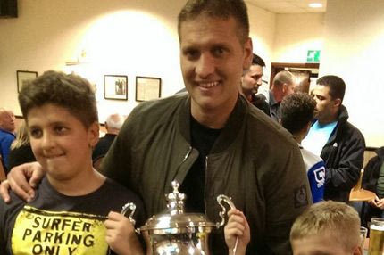 Τροπαιούχος ο Πετρόφ εντός και εκτός γηπέδου