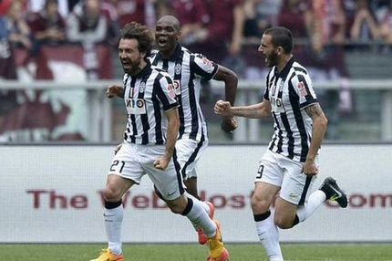 Γκολάρα με αριστουργηματική εκτέλεση φάουλ ο Πίρλο (VIDEO)