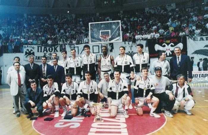 Όταν ο ΠΑΟΚ κατακτούσε το πρωτάθλημα…