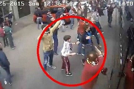 Επίθεση στο πούλμαν της Γιουβέντους από πατέρα και γιο (VIDEO)