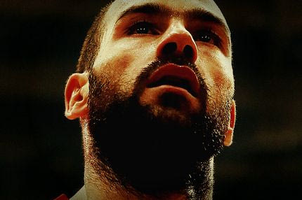 Σκάστε κι ακούστε τον αρχηγό σας