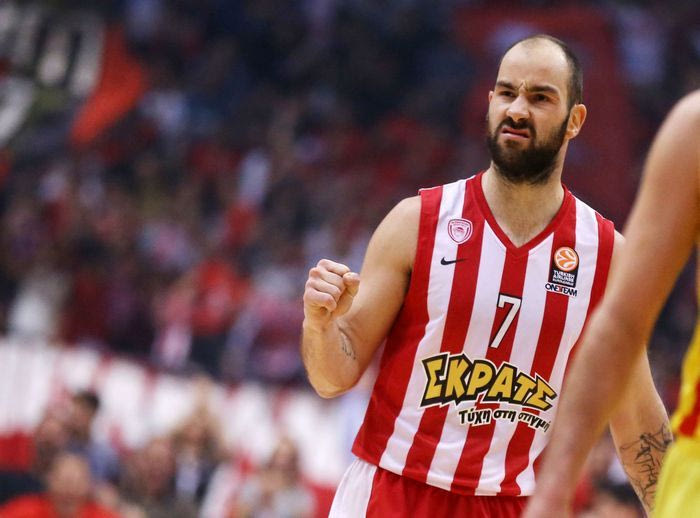 Το απίθανο τρίποντο του Σπανούλη (VIDEO)