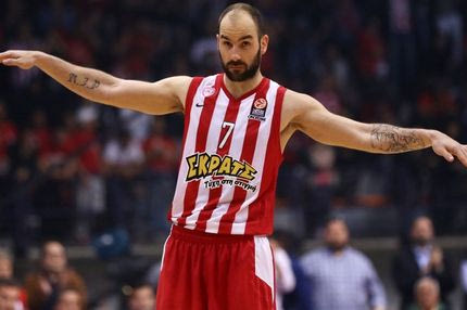 H αυτοσυγκέντρωση του Σπανούλη πριν τη μάχη με την Μπαρτσελόνα (VIDEO)