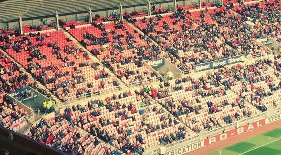 Άδειασε από το 70′ το γήπεδο της Σάντερλαντ (VIDEO)