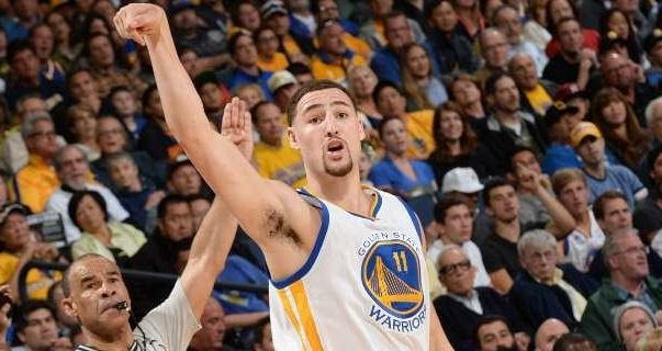 Πήρε φωτιά ο Κλέι Τόμπσον: 26 πόντοι σε μία περίοδο (VIDEO)