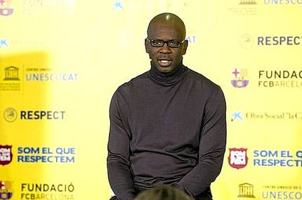 “Κεραυνοί” Τιράμ: “Ο κόσμος πιστεύει ότι οι μαύροι είναι χαζοί!”