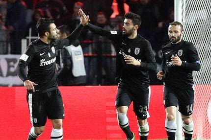 Ασπίδα σε Τζαβέλλα από παίκτες και Γεωργιάδη