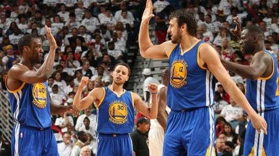 “Σκούπισαν” τους Πέλικανς οι Γουόριορς