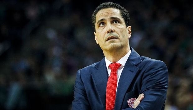 Γιάννη, παρ’ το αλλιώς…