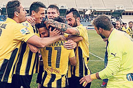 Δύο στα δύο και μένει η Super League