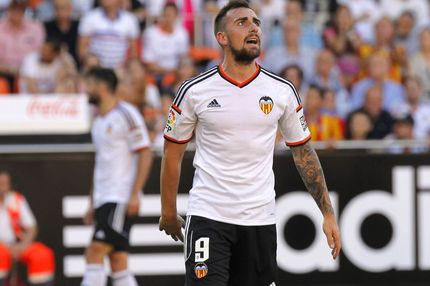 Ο Αλκάθερ δεν έπαιξε για να μεταγραφεί στην Μπαρτσελόνα