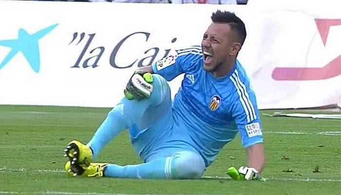 Ρήξη χιαστών ο Ντιέγκο Άλβες