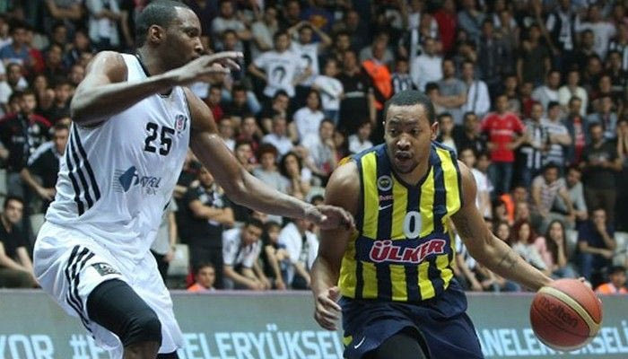 Σάρωσε η Φενέρμπαχτσε και πάει… πρώτη στο Final-4