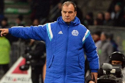 Ξέσπασμα Μπιέλσα κατά δημοσιογράφων: “Εγώ φταίω, όχι οι παίκτες μου”