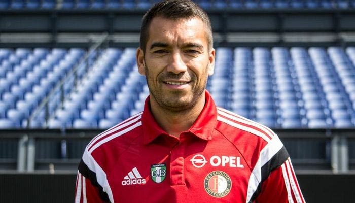 Ο Φαν Μπρόνκχορστ ανέλαβε τη Φέγενορντ