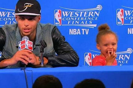 Το νέο σόου από την κόρη του Κάρι άφησε εποχή!