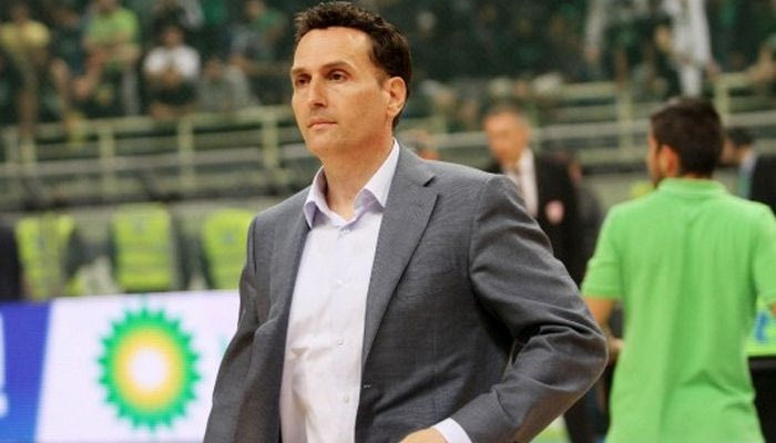 “Οι ραγιάδες τελείωσαν στην Ελλάδα, εδώ και αιώνες”