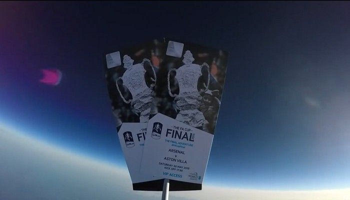 Εισιτήρια για τον τελικό του FA Cup από το… διάστημα