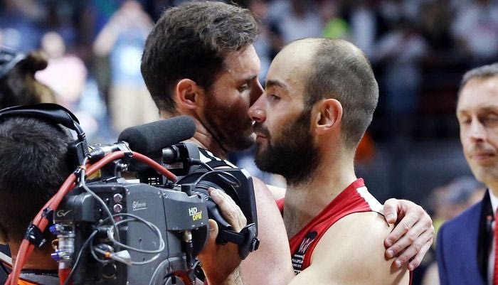 Φερνάντεθ: “Στο παρκέ δεν υπάρχουν φίλοι”