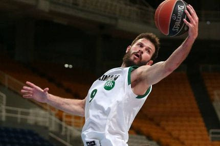 Πρώτο double-double μετά το 2003 ο Φώτσης