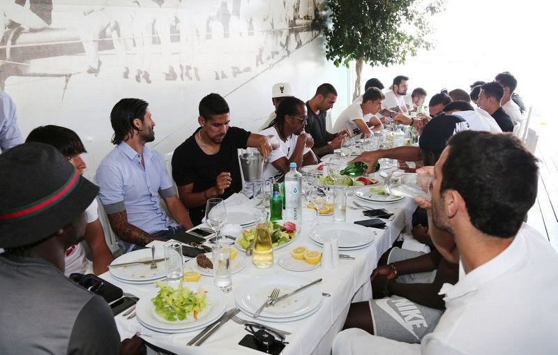 Πρώτα γεύμα, μετά τελικός (PHOTOS+VIDEO)