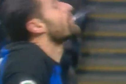 Γκολ και νίκη χάθηκαν από το λεξικό της Ίντερ και ήρθαν οι… φτυσιές