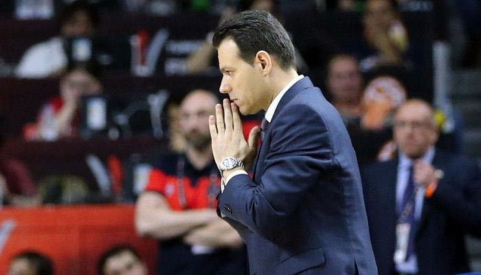 Ιτούδης για την ήττα από τον Ολυμπιακό: “Μας έμπηξαν ένα μαχαίρι μέχρι το κόκαλο”