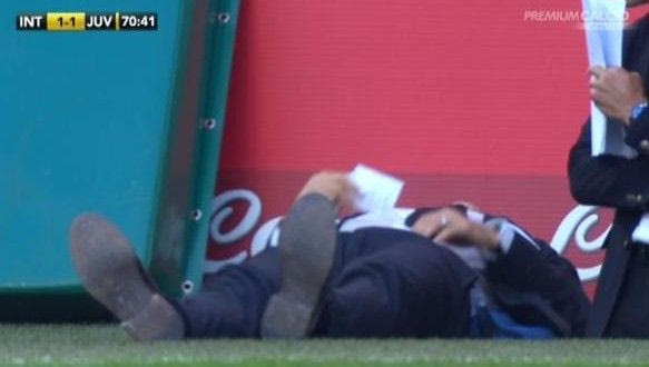 Ένα με το έδαφος ο Μαντσίνι! (VIDEO)