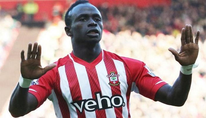 ΕΚΠΛΗΚΤΙΚΟ: Πέτυχε χατ τρικ σε 2 λεπτά και 56 δευτερόλεπτα! (VIDEOS)