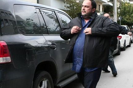 Στο πλευρό του Δεληκάρη ο Μαρινάκης