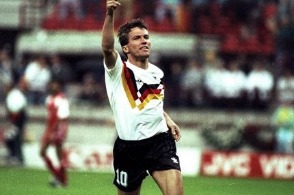 Ο Ματέους θέλει πίσω το περίφημο παπούτσι του 1990 (PHOTO)