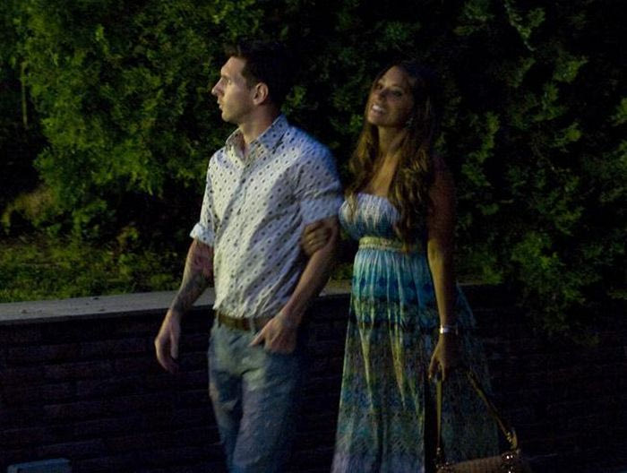 Με τις συντρόφους τους πριν τον τελικό οι παίκτες της Μπαρτσελόνα