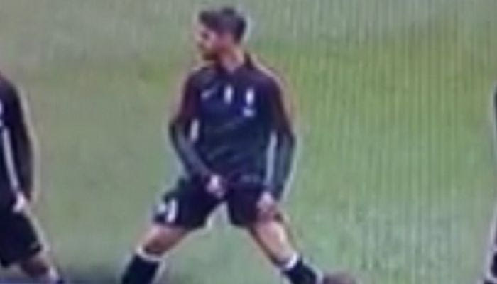 Η άσεμνη χειρονομία του Μοράτα (VIDEO)