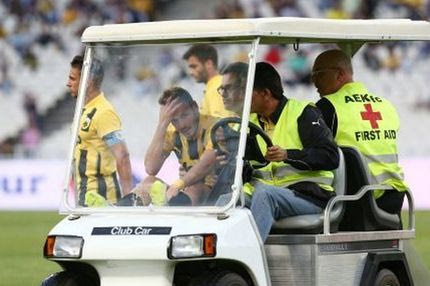 Στο πλευρό του Μπακάκη οι συμπαίκτες του (PHOTO)
