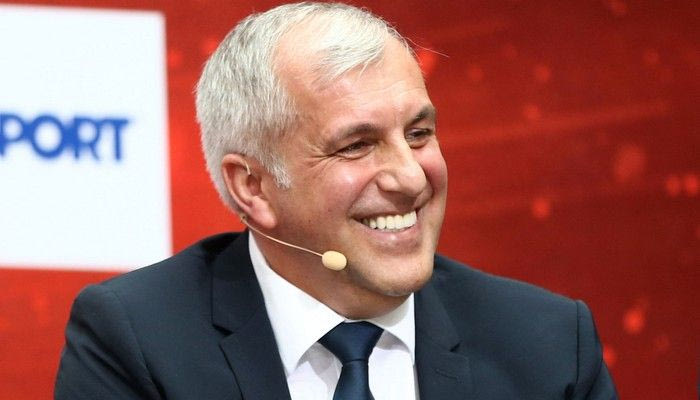 Ανανέωσε με Φενέρμπαχτσε ο Ομπράντοβιτς