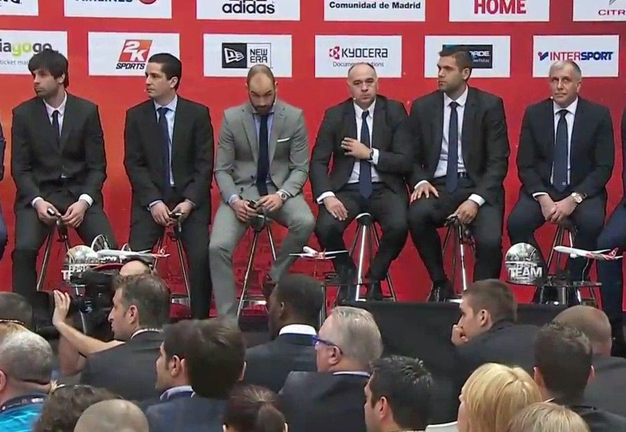 Final Four: Απόλαυση ο Ζοτς με τις ατάκες του, ούτε ματιά με τον Σπανούλη