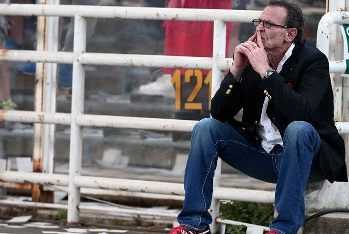 Λύγισε από την ένταση ο Πανόπουλος!