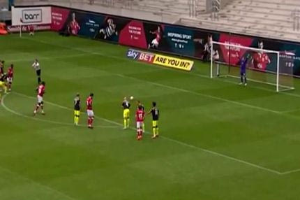 Το πιο αργό πέναλτι της ιστορίας (VIDEOS)