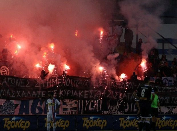 Πρόστιμο 7.000 ευρώ για το πανό