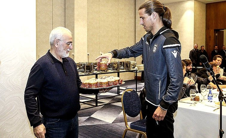 Τι να το κάνει το φλουρί ο Πρίγιοβιτς; Αλλο τον “καίει”