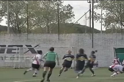 Ξύλο στο γυναικείο ποδόσφαιρο μεταξύ Μπόκα και Ρίβερ