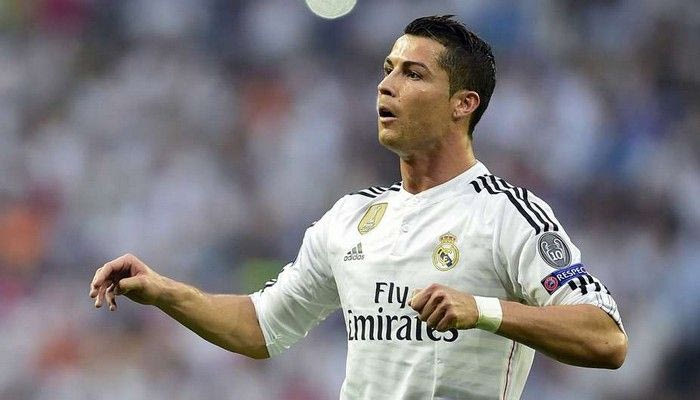 Ο Ρονάλντο ζήτησε βοήθεια για να… διαλέξει εσώρουχο (PHOTO)