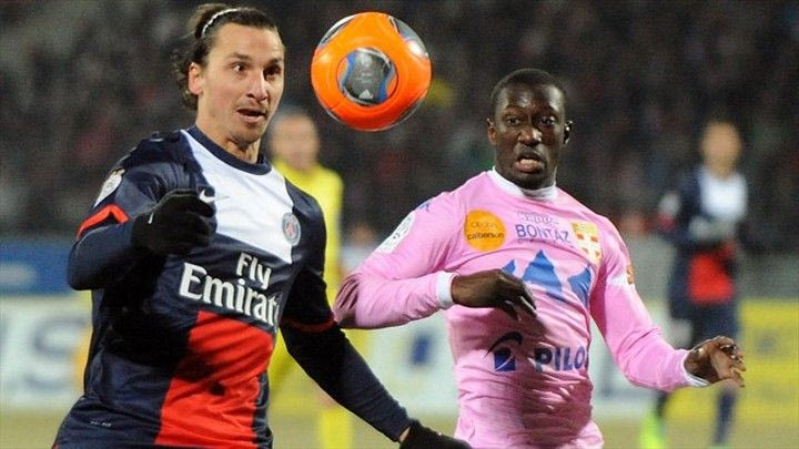 O “βιονικός” Σαμπαλί που δεν είναι Μαζουακού (VIDEOS)