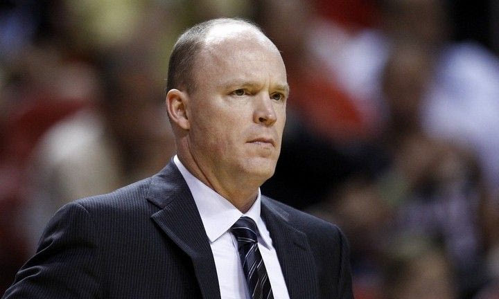 Επιστρέφει στους πάγκους ο Σκάιλς