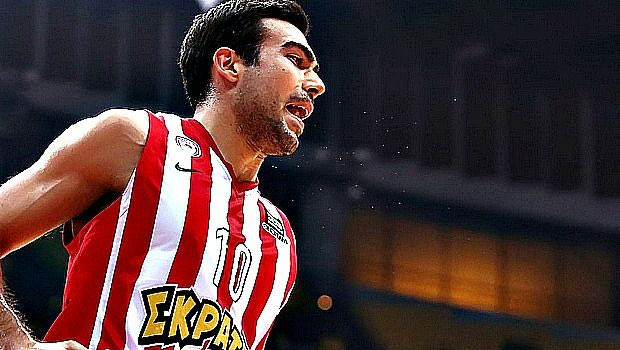 Το μεσημέρι το ραντεβού: Ύστατη προσπάθεια από τον Ολυμπιακό για Σλούκα