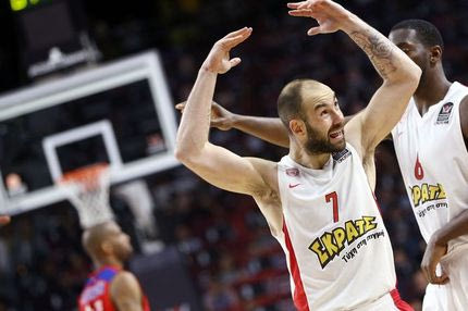 Final Four: Χαμός στο γήπεδο μετά τη νίκη του Ολυμπιακού (VIDEO)